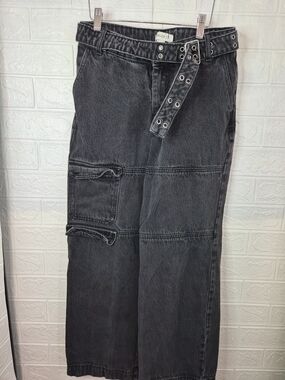 Y2K GrungeGoth flat back Jeans Size 26 RivetBelt wide leg 100% Cotton Forever 21